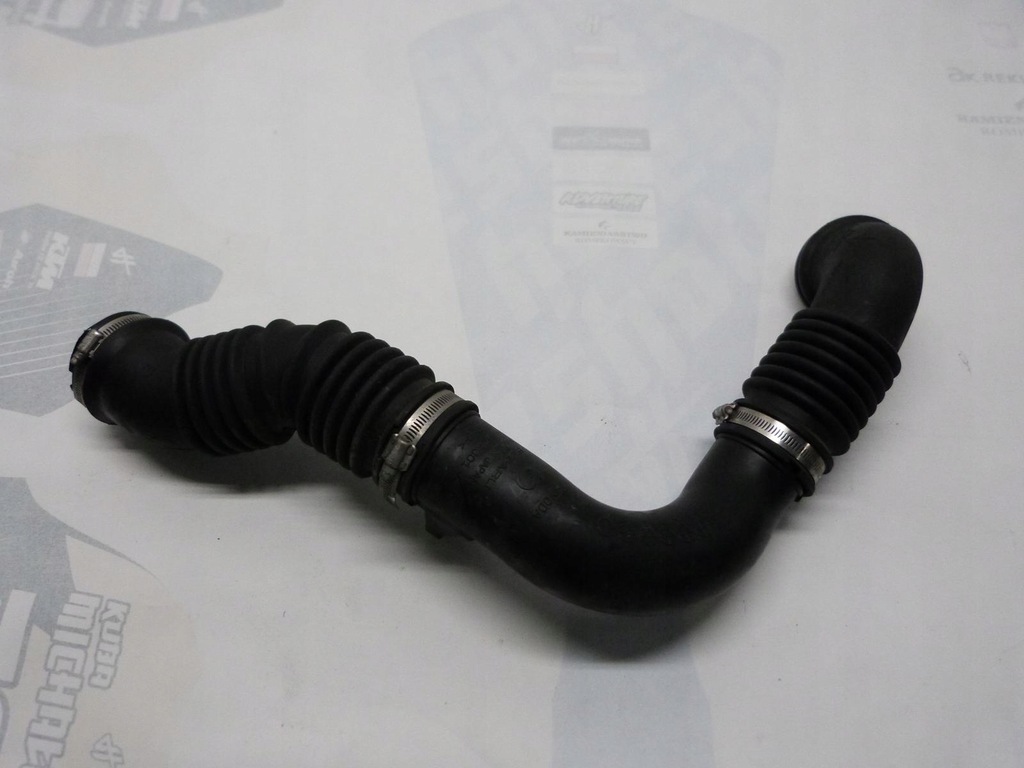 фото №1, Subaru legacy v 2.5 gt шланг воздуха труба впуск