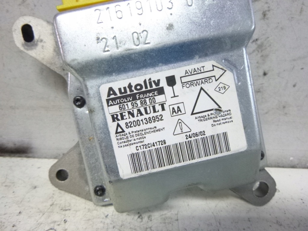 фото №2, Датчик подушка безпеки renault laguna ii 8200138954 2002r.