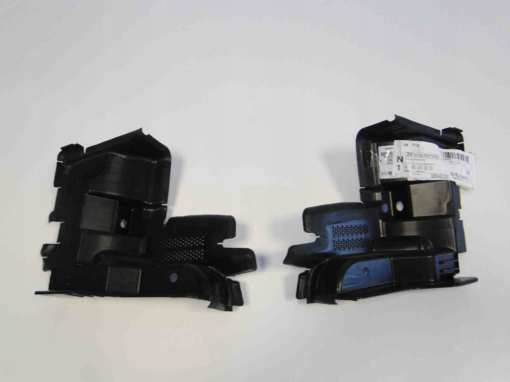 Mercedes amg gt 190 воздуховод воздуха нижняя Недорого