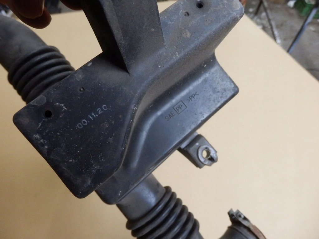 фото №5, Suzuki ignis i 00-03 труба воздухозаборник фильтра воздуха