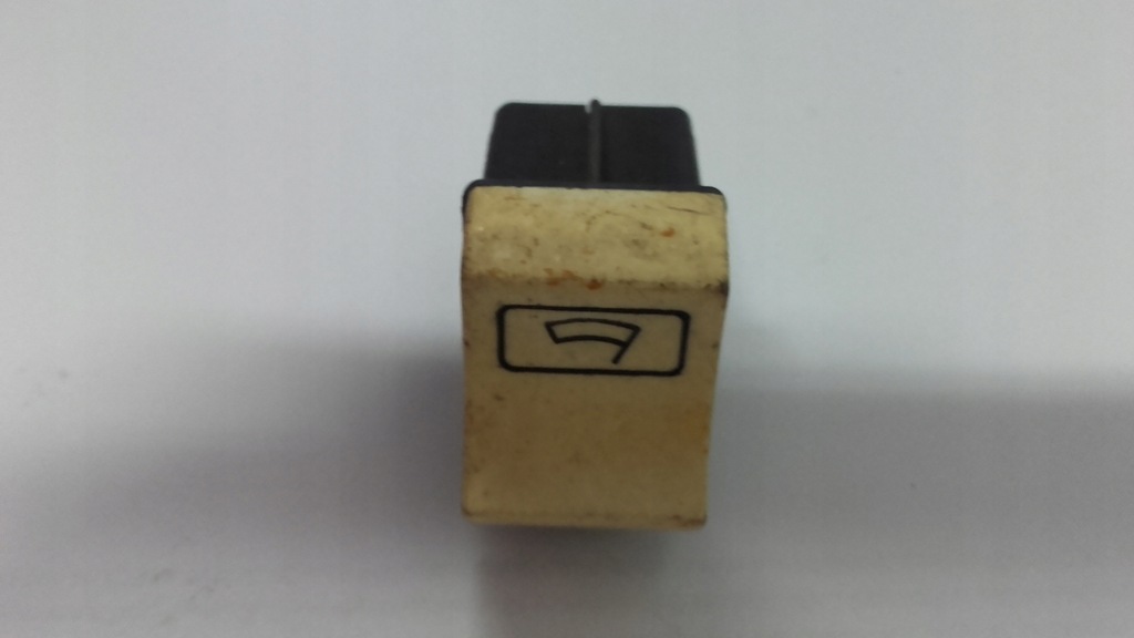 фото №1, Tatra переключатель клавишный дворник lublin