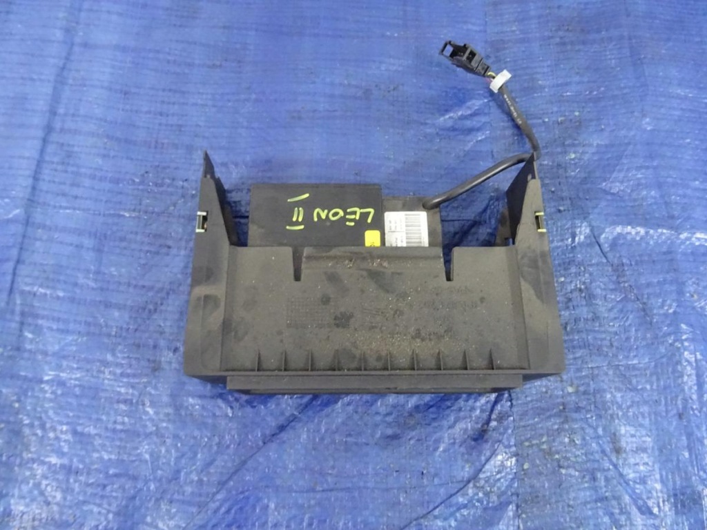фото №3, Модуль usb mp3 seat leon ii 5p0857925a