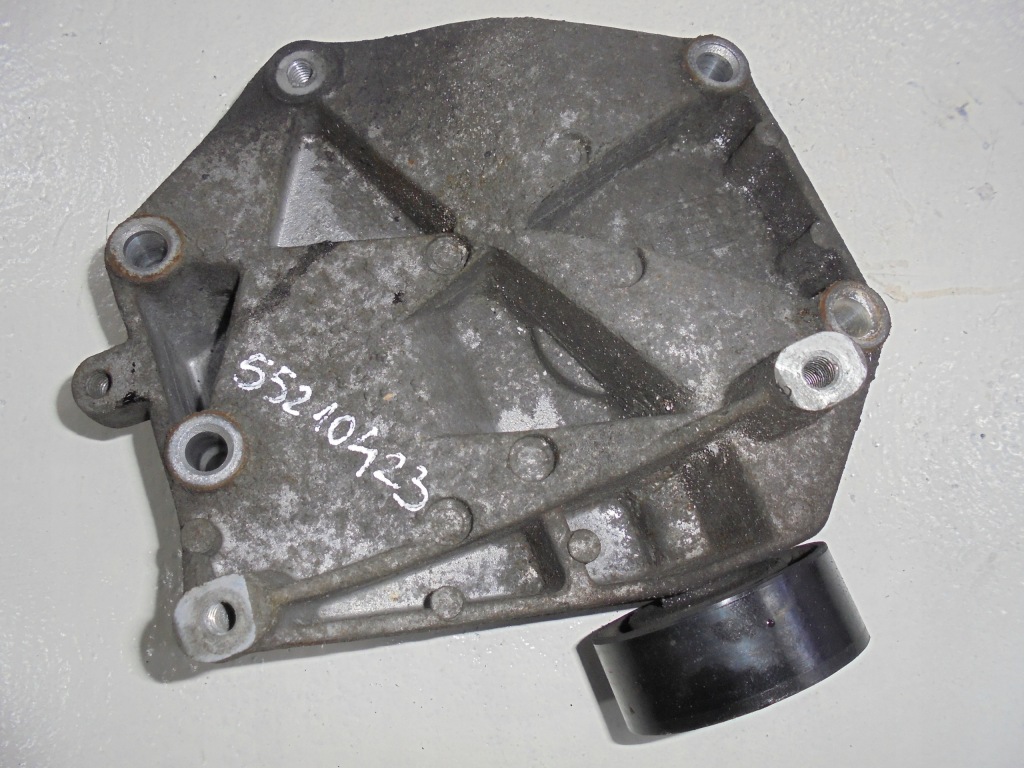 фото №1, Opel vectra c signum 1,9 кронштейн двигуна генератора