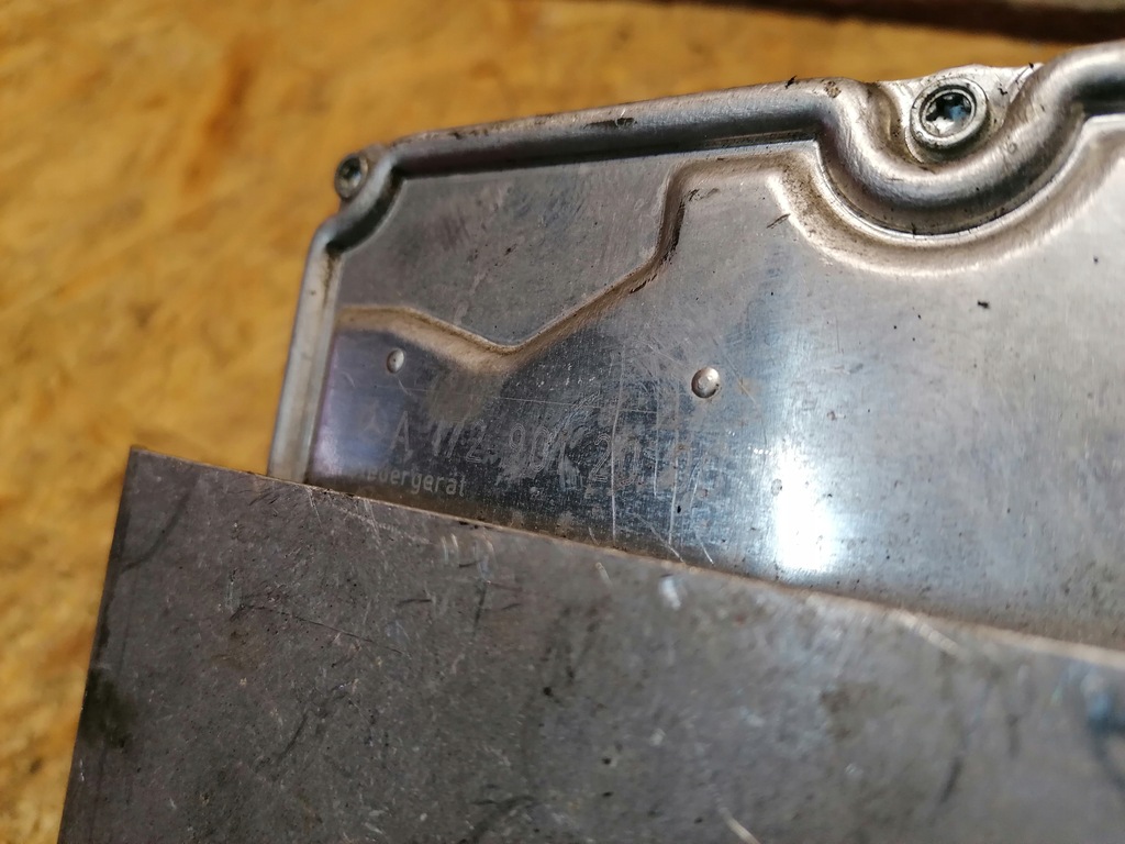 фото №5, Mercedes w204 насос abs a1724313512 a1729012000