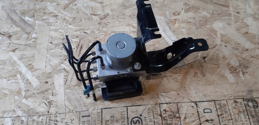 фото №1, Насос abs jeep cherokee 13-19r модуль