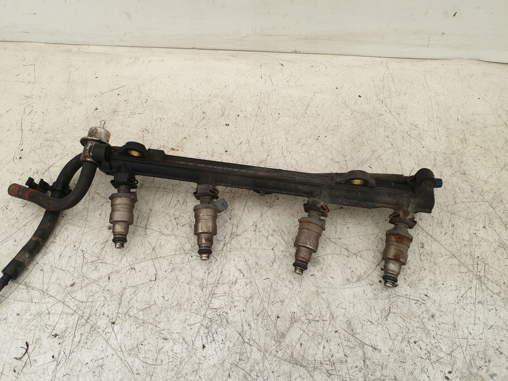 фото №1, Молдинг впрыскная форсунка ford ka 1.3 98r. eu