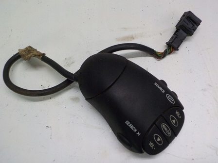 фото №1, Renault premium керування радіо