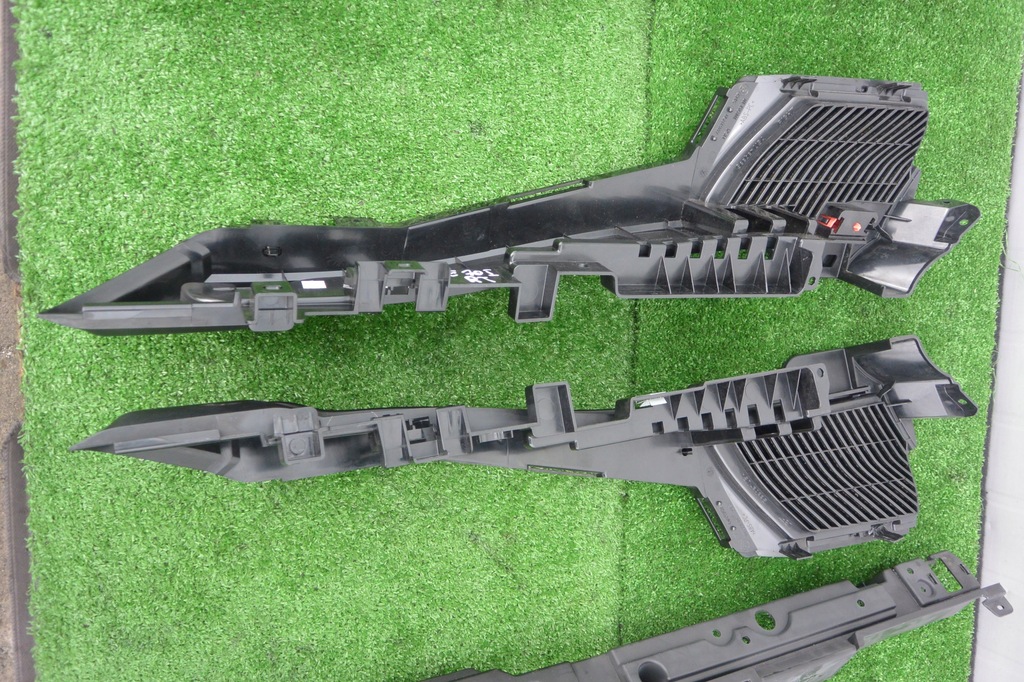 фото №8, Защита каркас пластики багажника правая bmw x5 e70