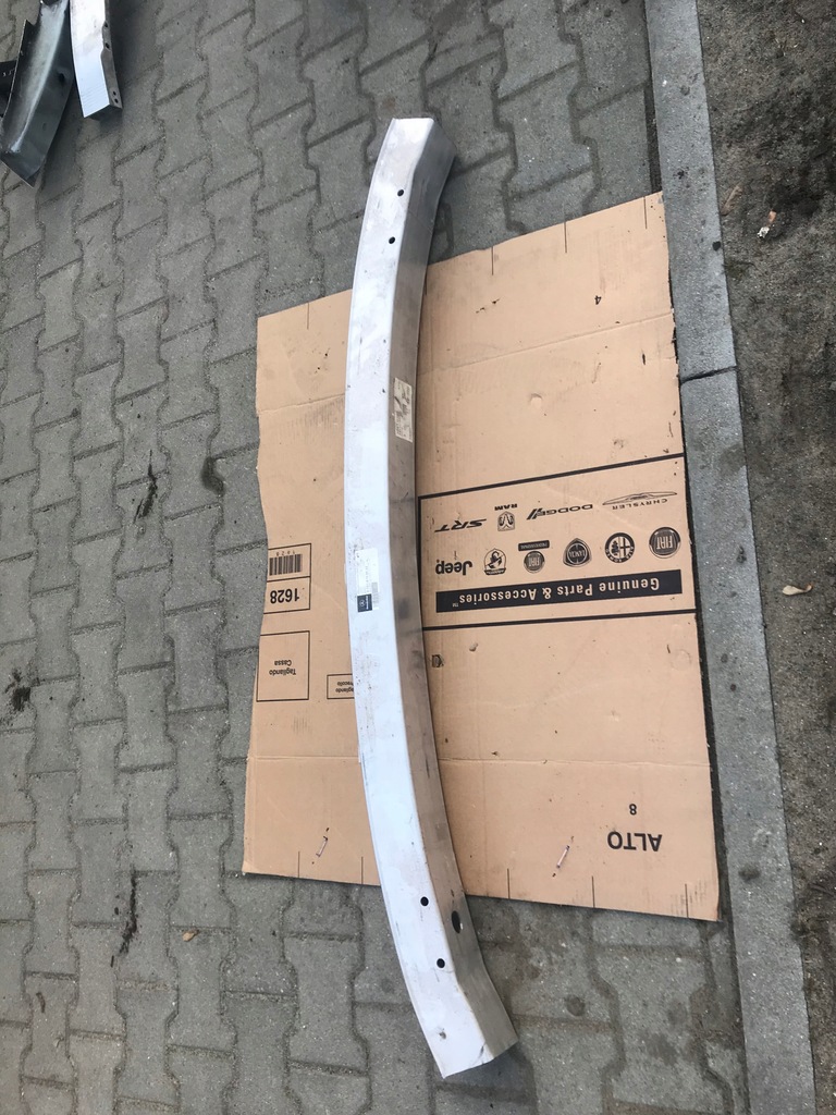 фото №1, Mercedes r klasa w251 балка заднего бампера nowa