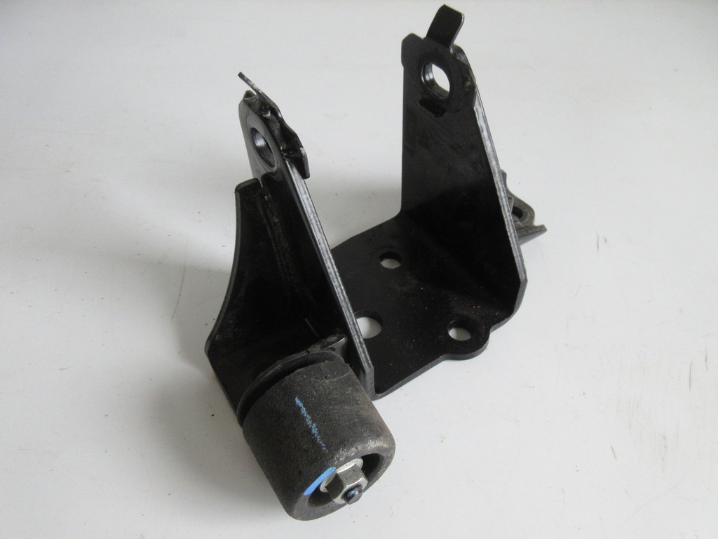 фото №1, Rav4 iv lift d4d bmw кронштейн двигуна ліва