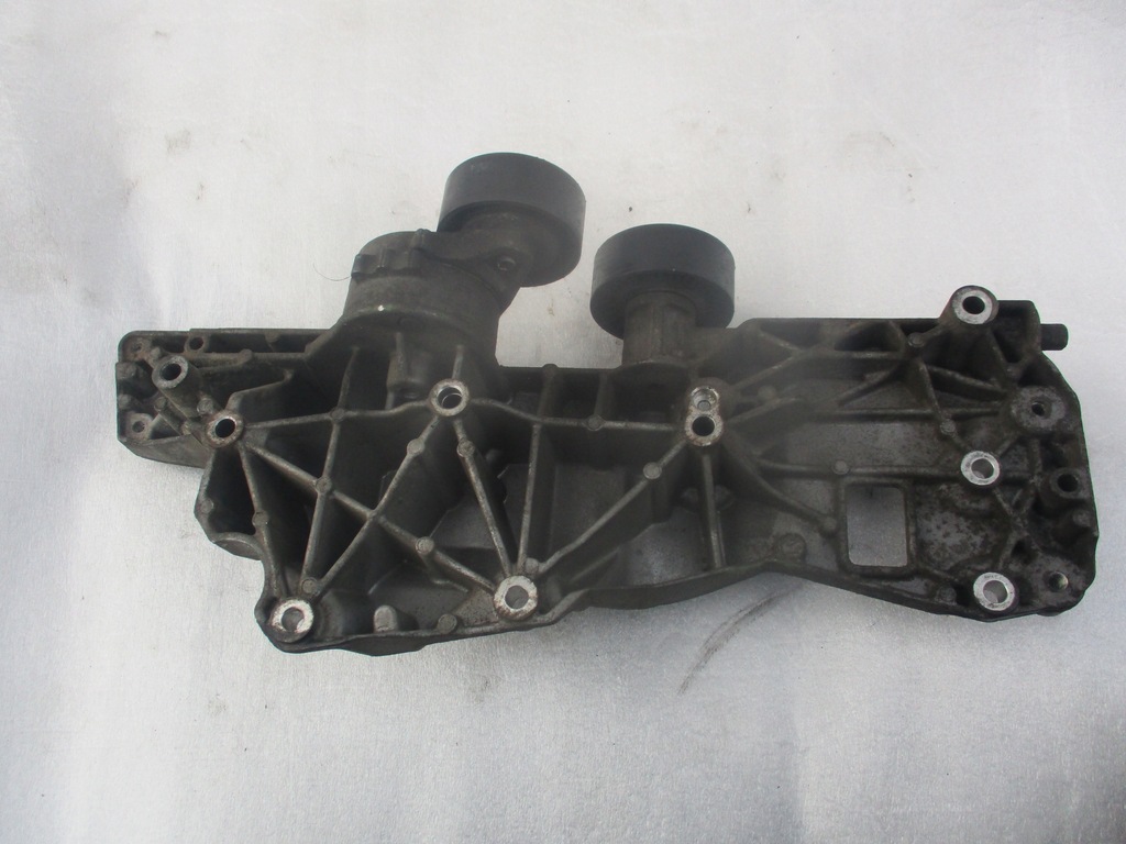 фото №2, Ford mondeo mk4 galaxy s-max 2.2tdci кронштейн двигуна