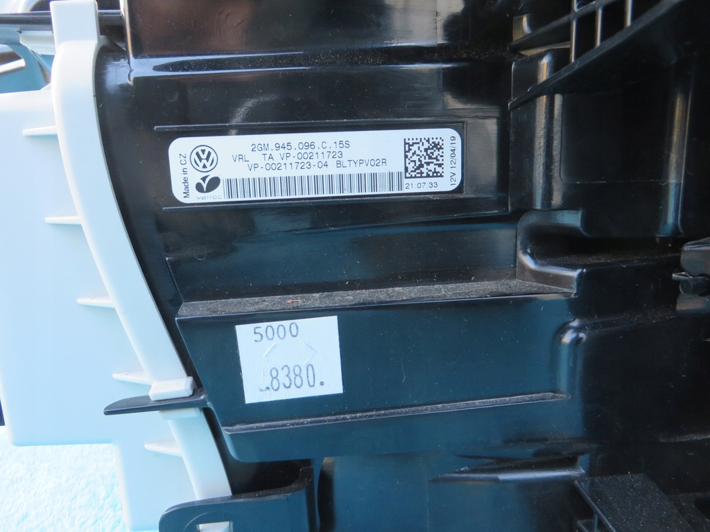 фото №15, Vw t-cross лампа задняя правая задняя led 2gm945096c