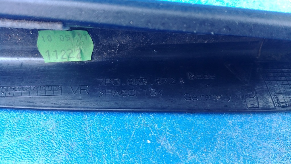 фото №5, Porsche оригинальный номер 7p0867672 7p0867685