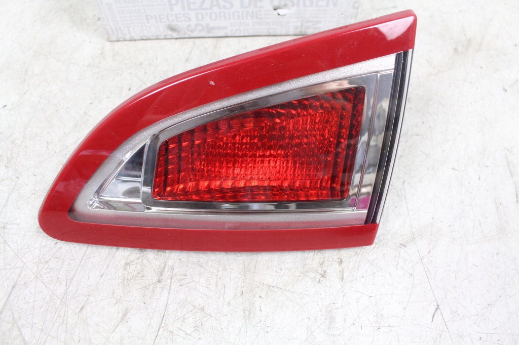 фото №3, Лампа правий задня renault scenic iii 265500018r