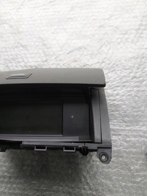 фото №3, Дисплей радіо бардачок mercedes c-klasa w204