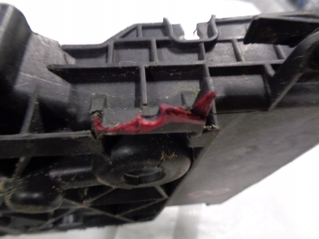 фото №7, Megane scenic ii 2 основание аккумулятор 8200467409