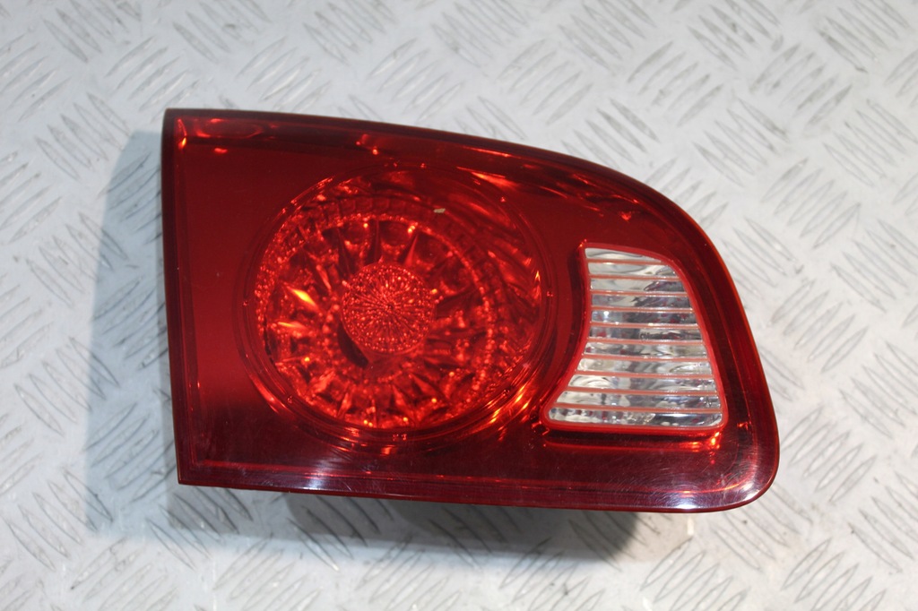 фото №1, Лампа левый задняя крышки багажника santa fe ii 2007