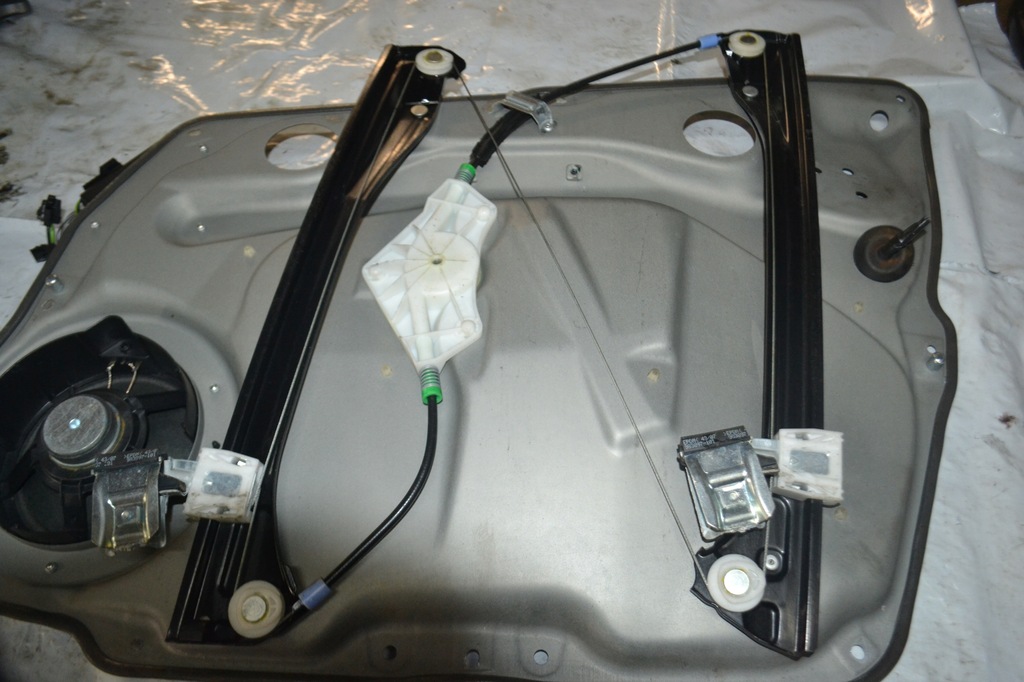 фото №5, Mercedes w169 подъемник левый перед a1697202779