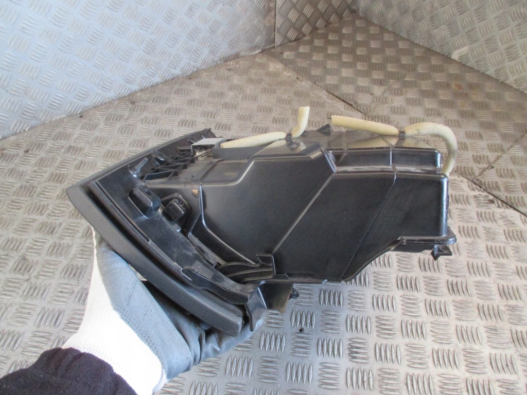 фото №7, Бардачок пасажира volvo s80 ii 3.2 b
