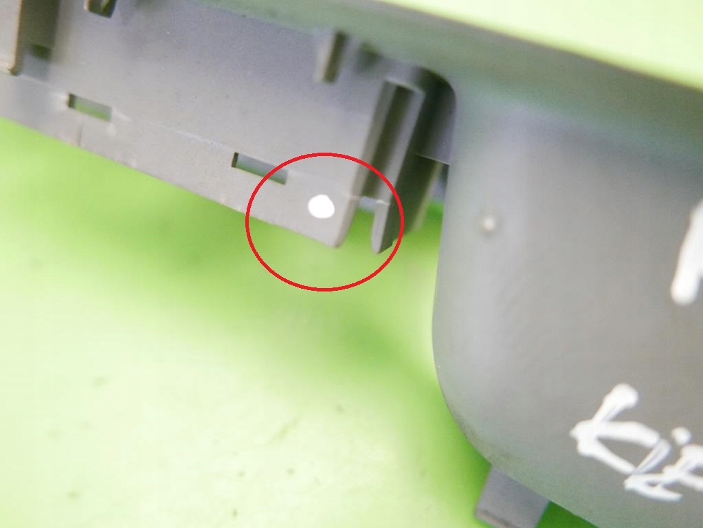 фото №12, Ручка кронштейн дверь левая перед vw golf plus 04-08