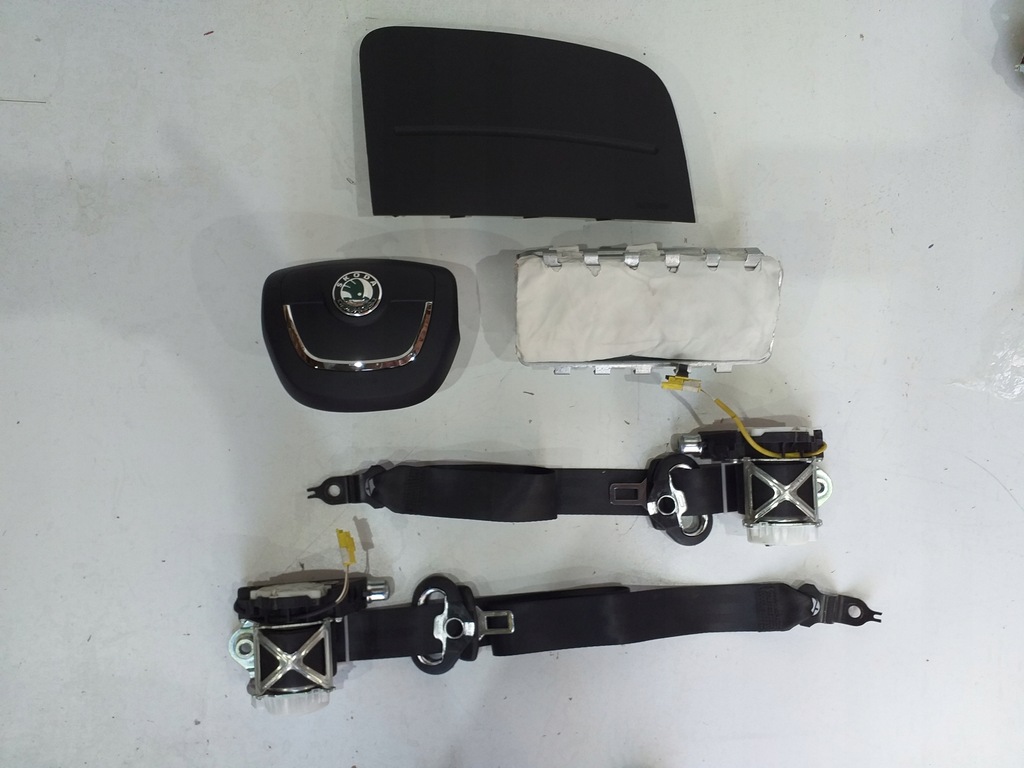 фото №1, Skoda fabia 2 ii lift подушка безопасности подушки безопасности ремни