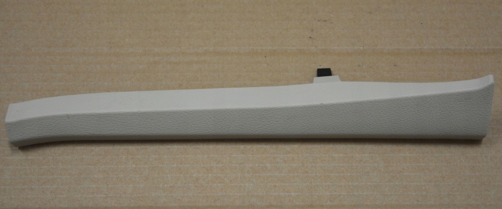 фото №1, 7p0868237a vw touareg 7p захист обшивка стійка