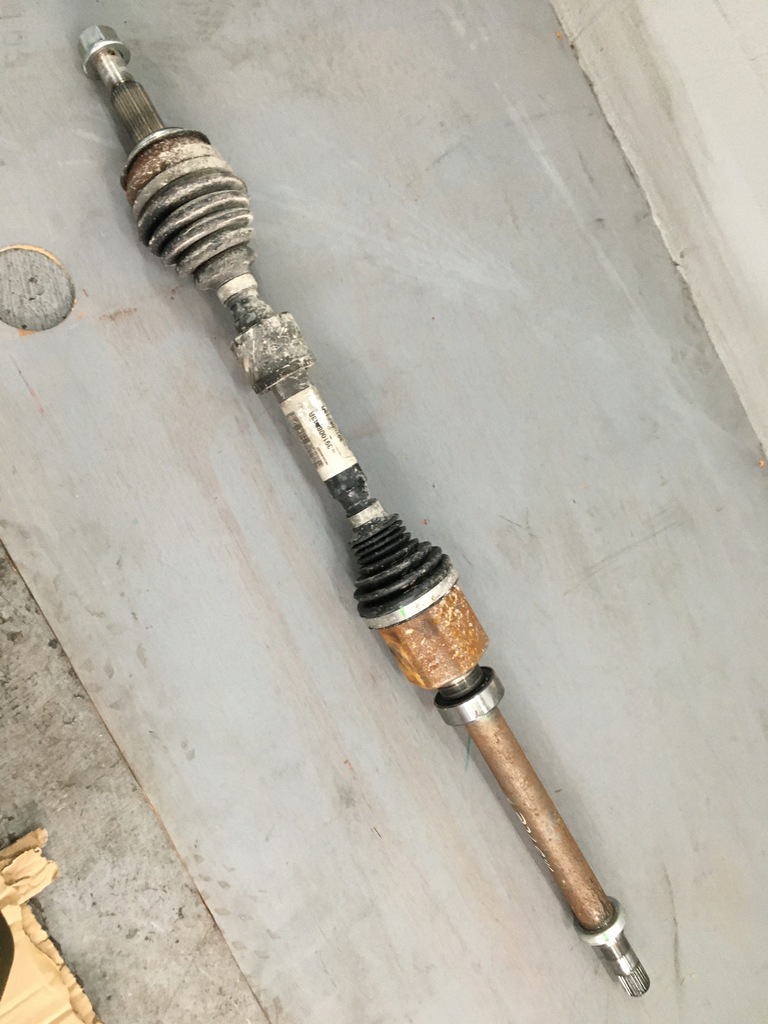 фото №1, Приводной вал правая kadjar 1.3 tce