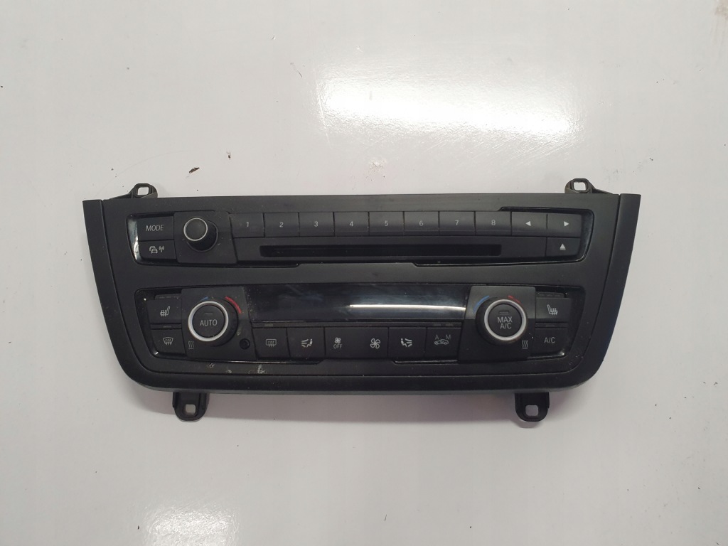 фото №1, Bmw f30 f31 панель кондиціонера радіо