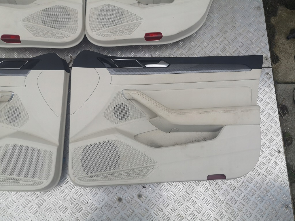 фото №6, Vw passat b8 обивка обшивка дверь