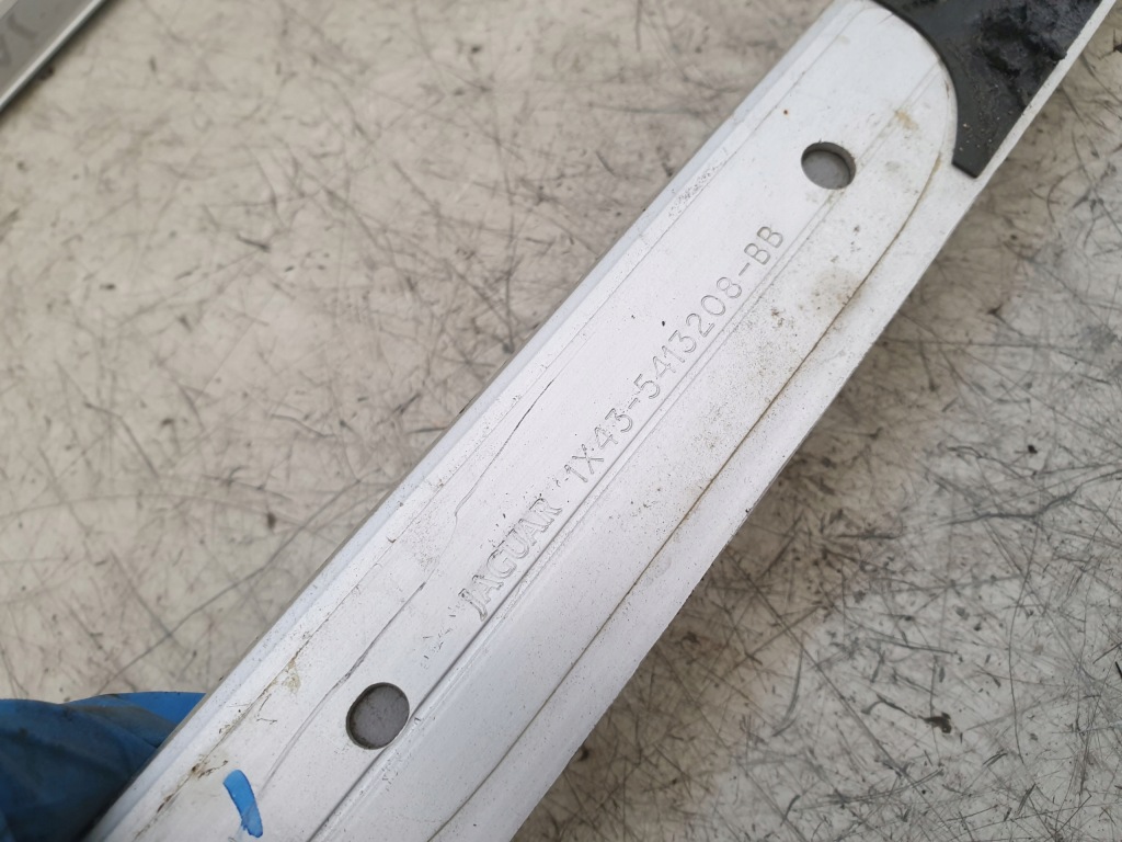 фото №2, Защита молдинг декоративная порог jaguar x-type 02r eu