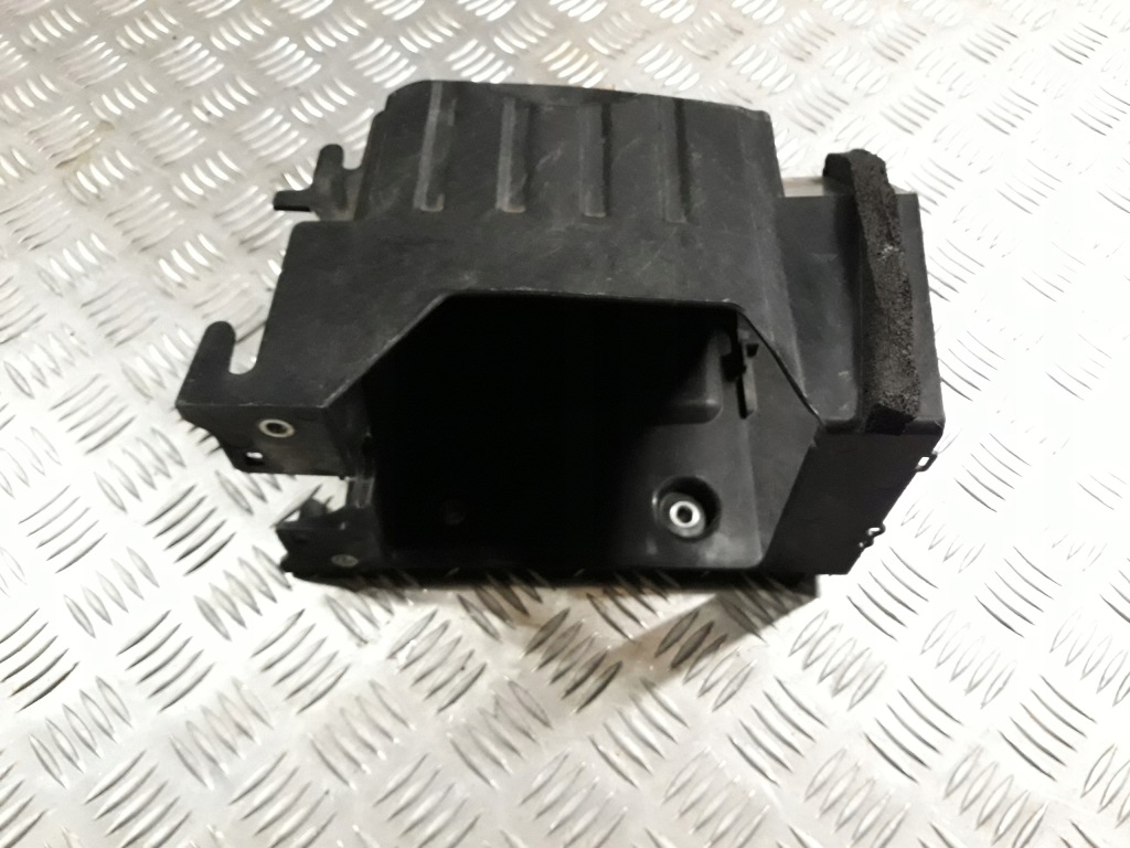 фото №1, Volvo xc90 корпус предохранителей 31353780