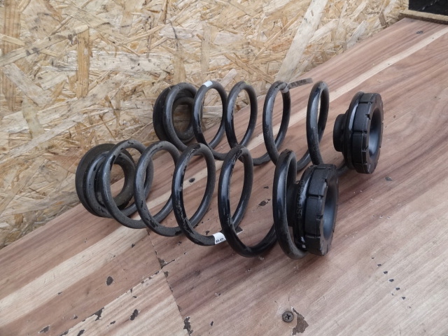 фото №1, Kia picanto iii 2018 пружины подвеска задняя kpl