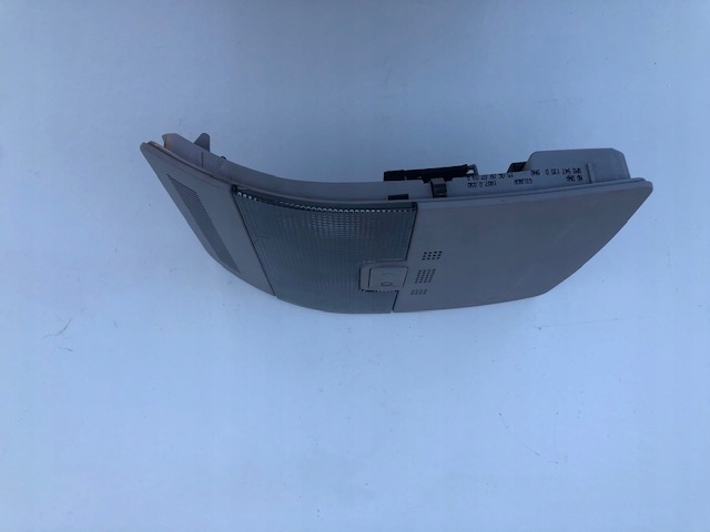 фото №1, Лампа освітлення кабіни audi оригінальний номер 8p0947135d