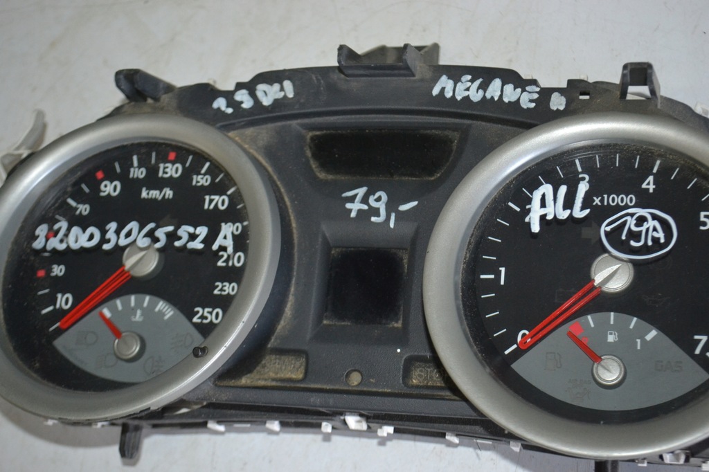 фото №2, Счетчик приборы renault megane ii 1.9 dci