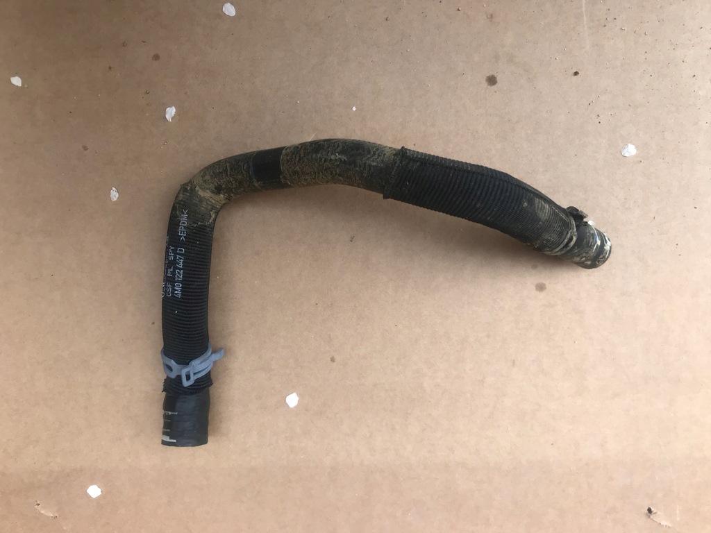 фото №1, Wąż wody audi q8 4m0122447d