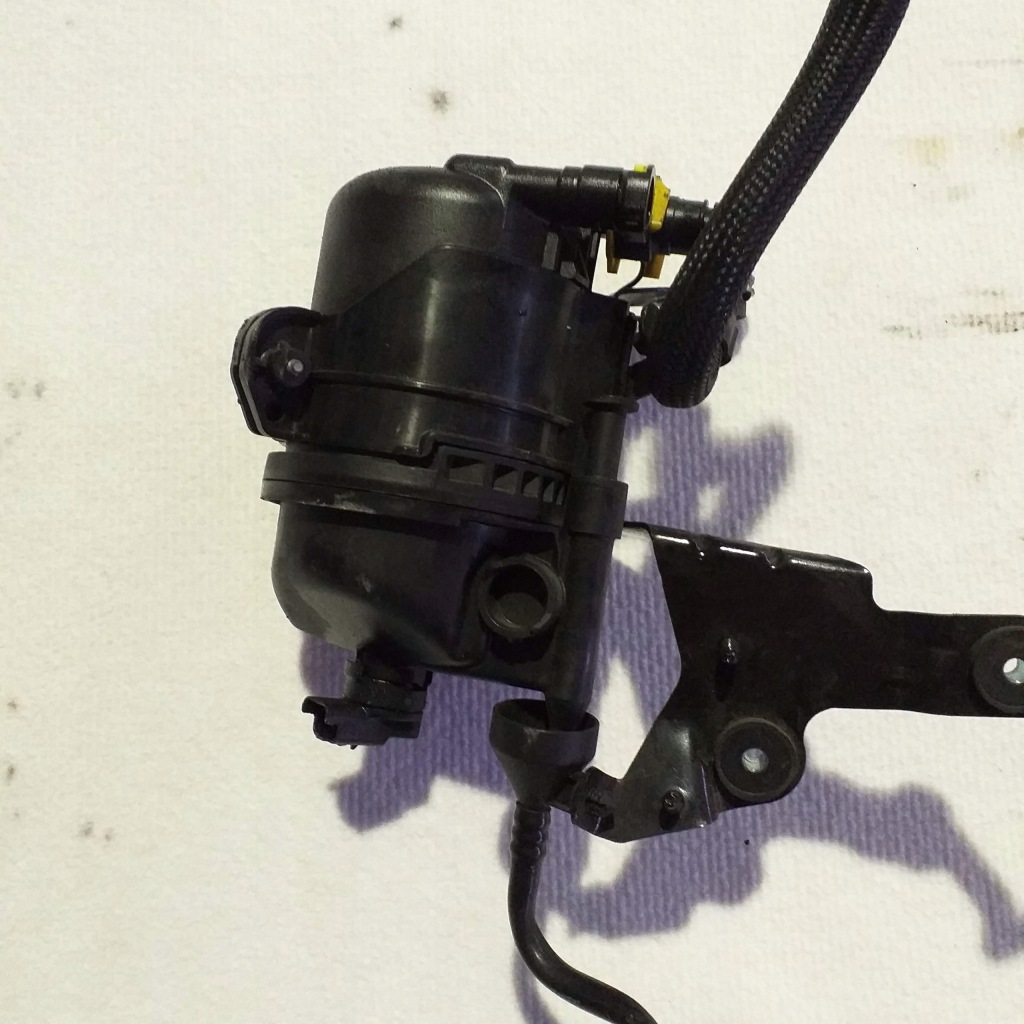 фото №1, Jaguar xf x260 2.0d корпус фильтра gx73-98072-af