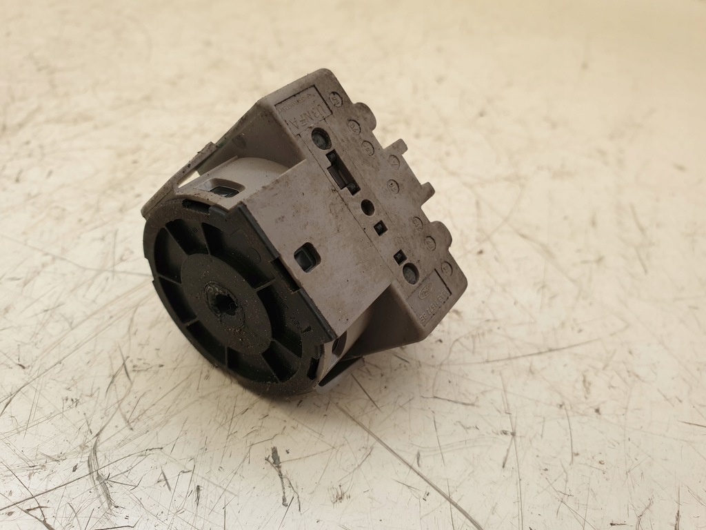 фото №1, Колодка замка зажигания ford focus mk1 98ab11572be