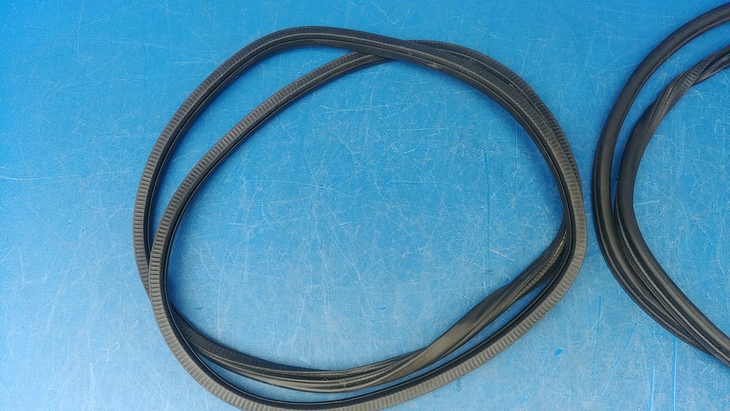 фото №5, Прокладка дверь кузовная porsche cayenne 7p5