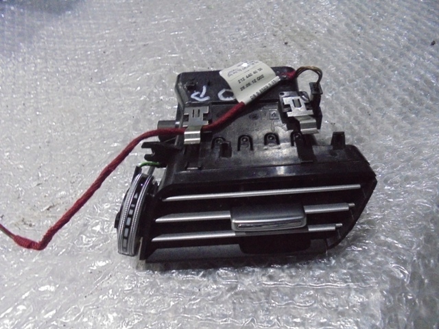 фото №6, Mercedes w212 lift решётка обдув правая