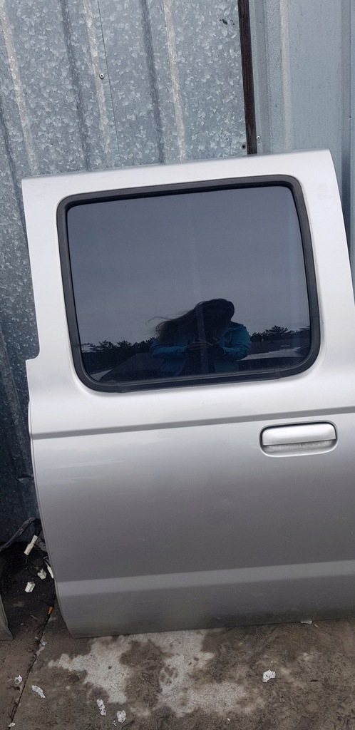 фото №1, Nissan navara d22 pickup двері задні