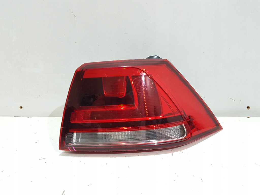 фото №1, Лампа правая задняя vw golf 7 vii 12- 5g0945096