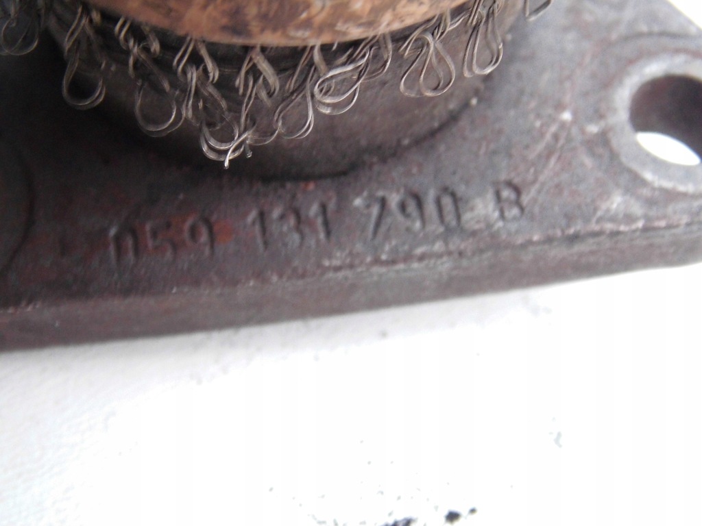 фото №4, Труба колектор 059131790b a6 c5 a4 b6 2.5tdi права