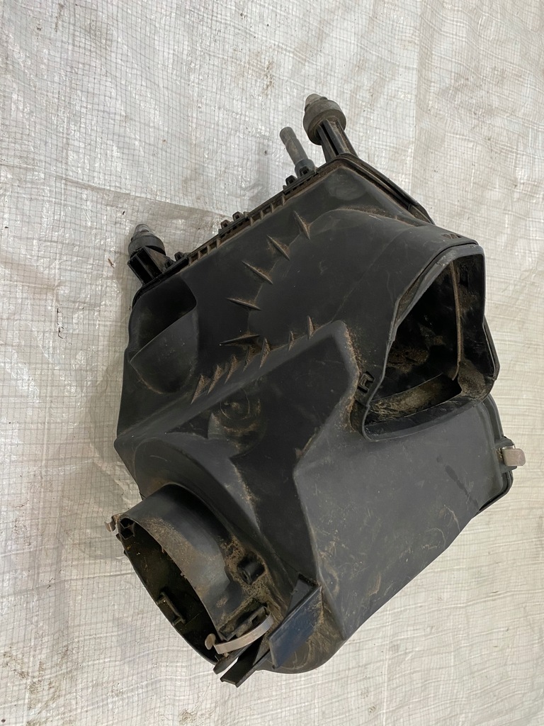 фото №3, Audi a6 c6 корпус фільтра повітря 059133835e