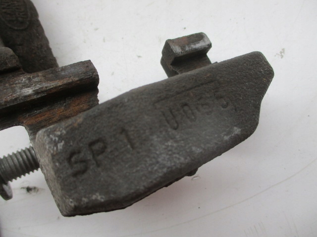 фото №5, Evoque lift 15-19 2.0d скоба суппорт передний