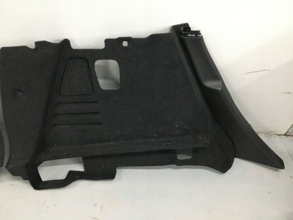 фото №1, Обшивки багажника scenic iv