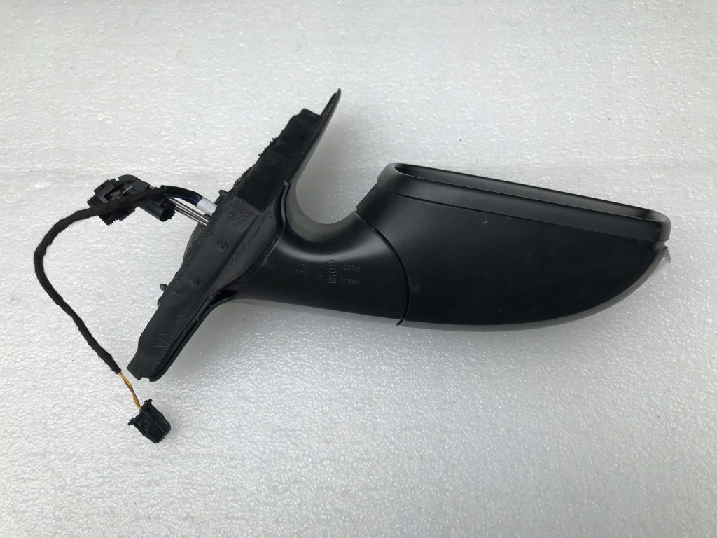 фото №2, Skoda rapid 5j правое зеркало 2 pin 2012-2016