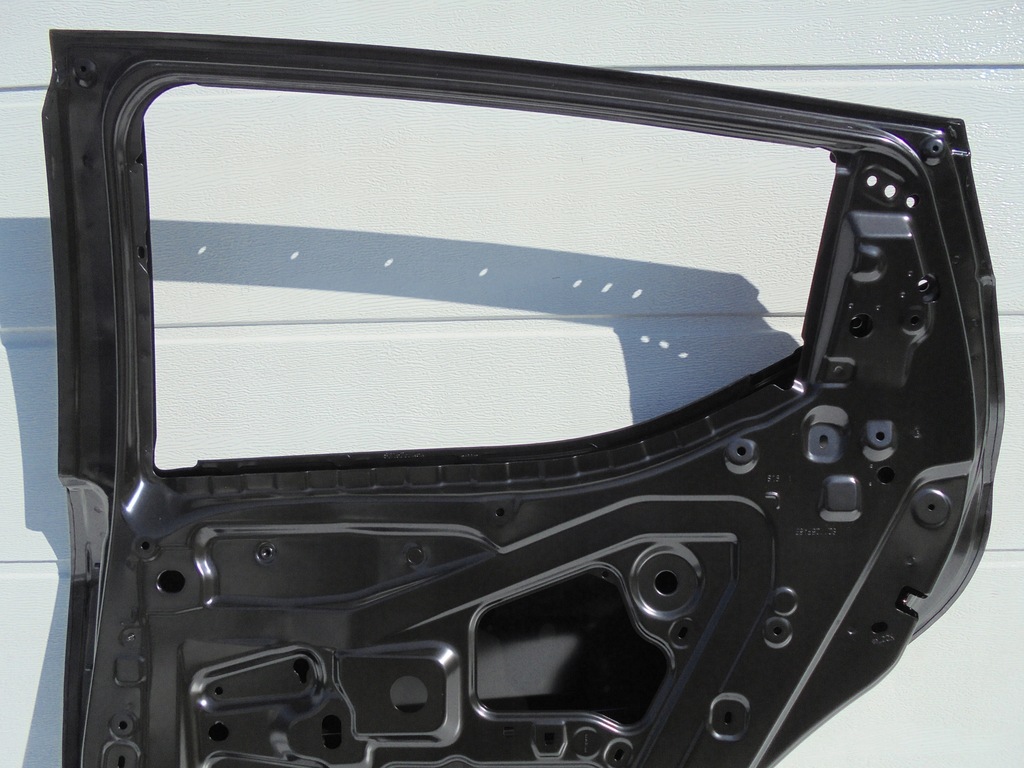 фото №15, Nissan micra k14 17- дверь правое задние 821005fa5j