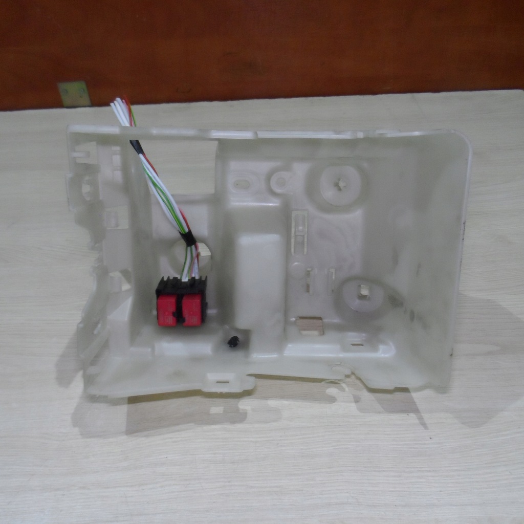 фото №11, Коробка предохранителей bsi 9819849680 c4 cactus 18