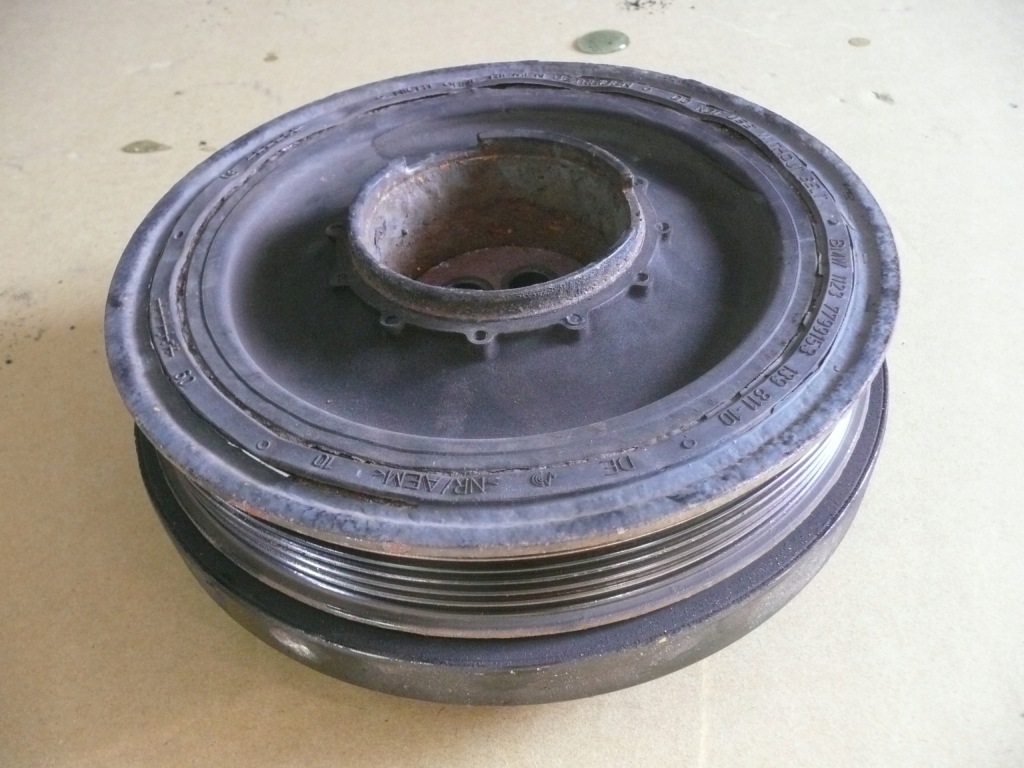 фото №2, Bmw шків e81 e90 e91 37823191