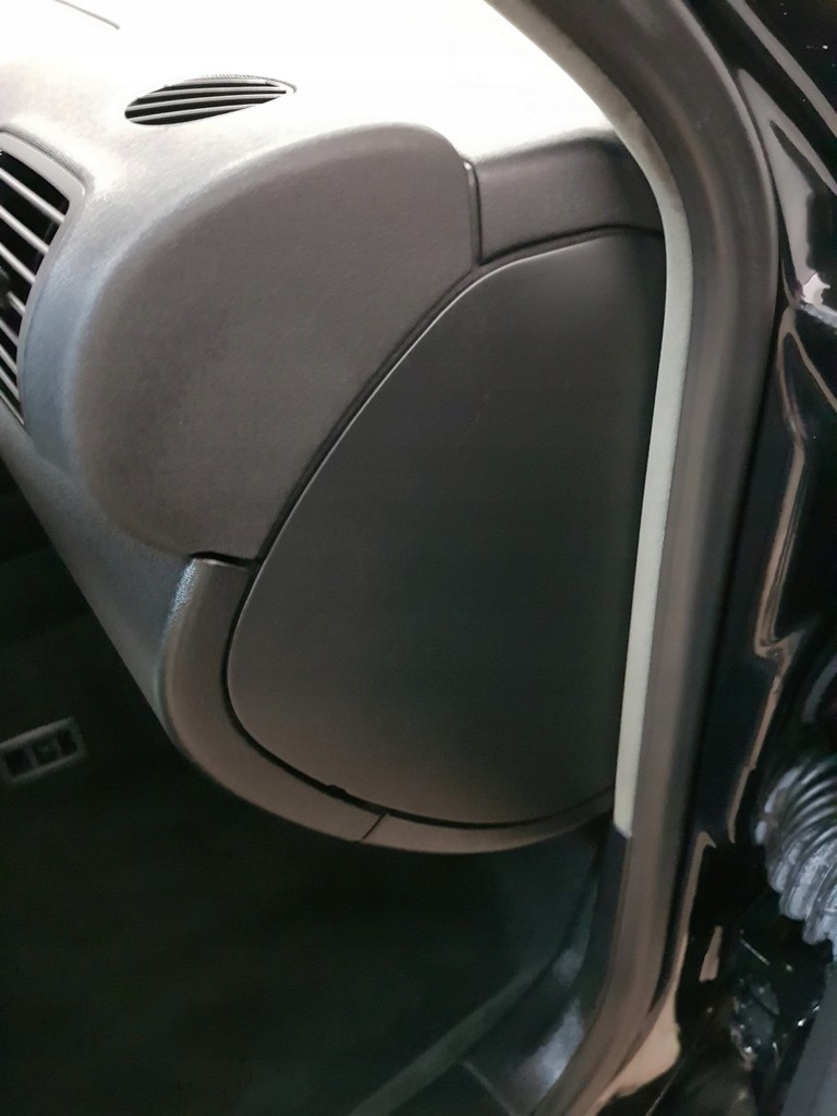 фото №1, Audi a3 8l lift 4дверь заглушка консоли правая левая